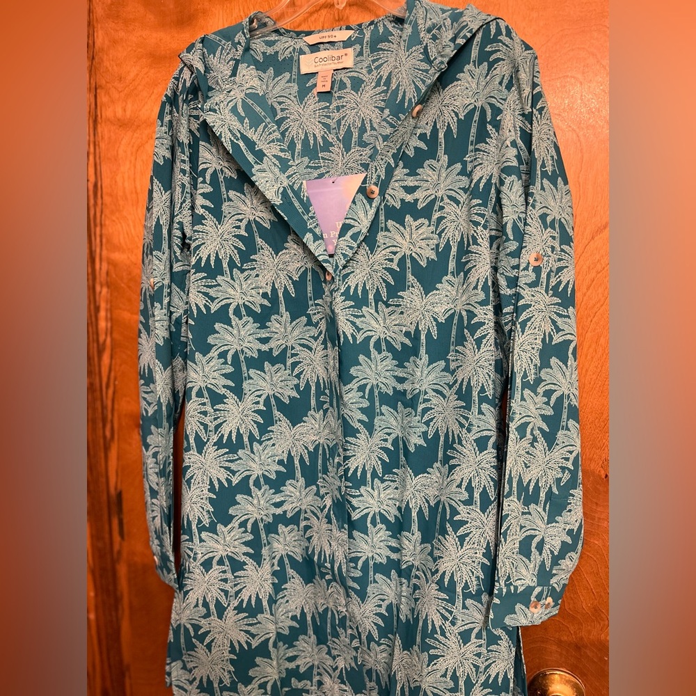 Coolibar Teal Palm Tree Print Shirt with hood!